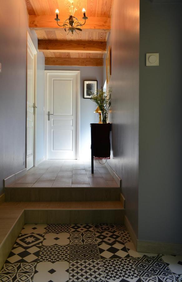 Chez Pique-Fesse Chambre D'Hote Saint-Martin-L'ars Екстериор снимка